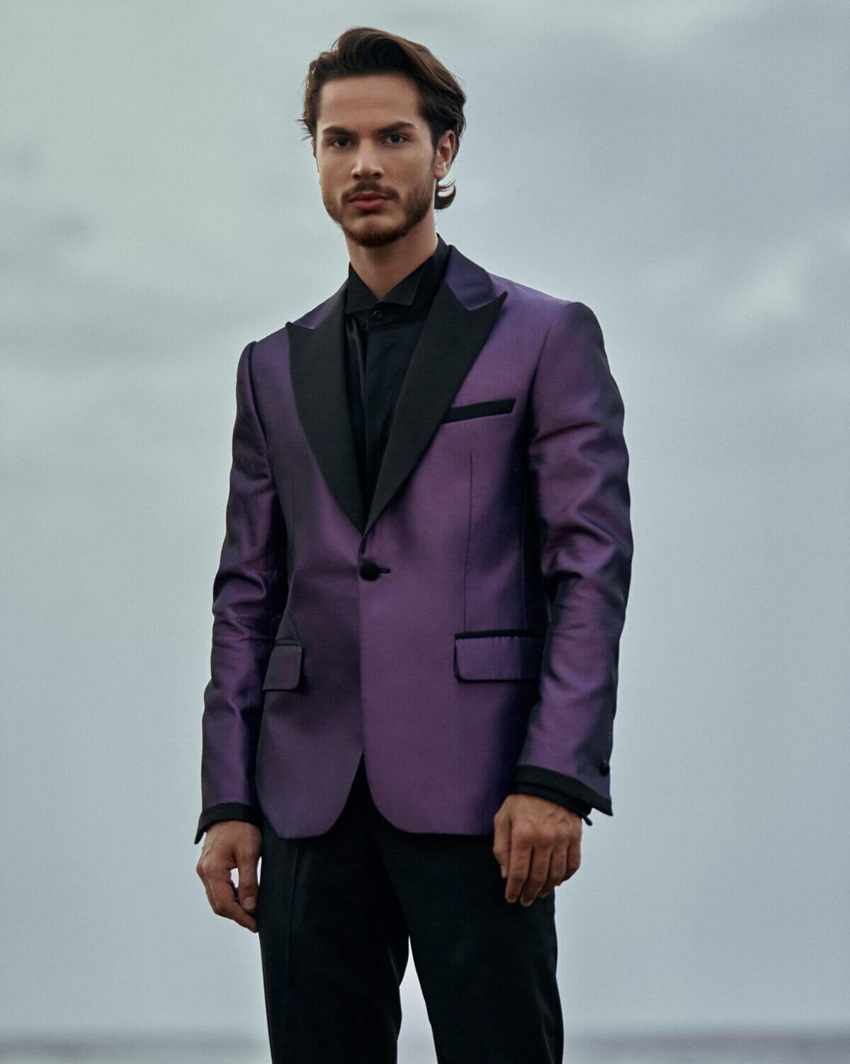 Single-breasted two-piece suit